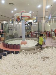 -MELAND CLUB亲子乐园·派对·餐厅(北京芳圆里ID MALL店)