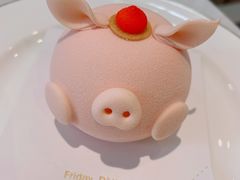 -Fridi Patisserie Cafe