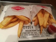 -FATBURGER 特富客汉堡(外交公寓店)