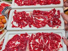 -来龍儿鲜切牛肉自助老火锅