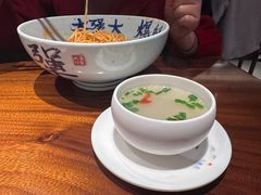 -李犟大爆鳝面·手工蟹黄包(湖滨西湖店)