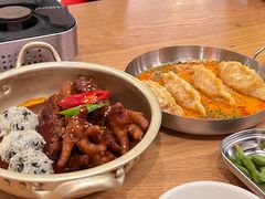 -WOW LUCKY创意韩料(龙阳广场店)