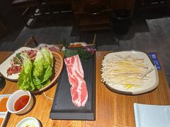 -小花花炭火烤肉·十五年延吉风味(左家庄店)