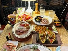 -Famous肥猫墨西哥音乐餐吧(五棵松华熙LIVE店)