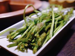 耳海海菜-滇釜火锅·能喝汤的火锅(车公庄店)