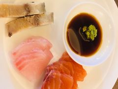 -上海西藏大厦万怡自助餐厅(徐汇店)