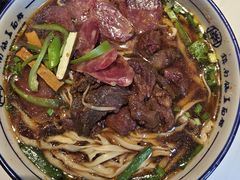 -镇南锅盖面馆(解放路店)