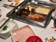 -海底捞火锅鲜切牛肉主题店(长寿路店)