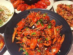 -巴厘龙虾·榜首油焖大虾(音乐学院·沿江酒馆店)