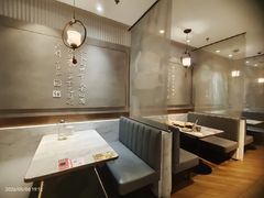 -必胜客(滨江店)