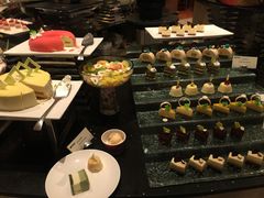 甜品拼盘-OPEN開全日自助餐厅·牛肉火锅·海鲜(佛山希尔顿酒店)