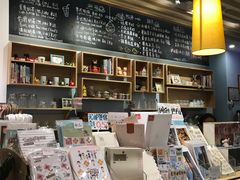 -猫的天空之城概念书店(印象城购物中心店)