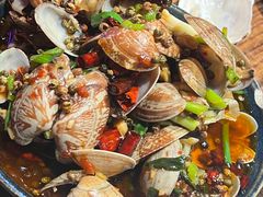 -蚝堡海鲜·威海菜·海肠捞饭·烧烤·亚洲吃蚝公司(幸福门店)