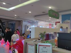 -孩子王童乐园(唐山万达广场店)