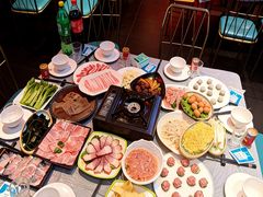 -里堂派对·独栋团建聚会小院轰趴馆(三圣乡店)