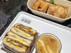 夏威夷菠萝照烧鸡排三明治-TD66高山铁皮石斛养生茶饮
