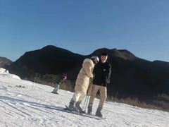 -荣盛康旅野三坡滑雪场