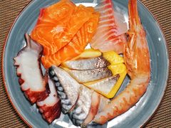刺身拼盘-厨艺海鲜自助餐厅•越秀宾馆希尔顿格芮精选酒店