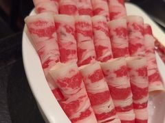 -海上明月海鲜火锅 鲜切牛肉