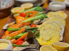 巴图米海鲜拼盘-格鲁·秀色Georgia’s Feast