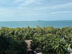 -三亚湾海居铂尔曼度假酒店