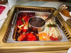 -雾都渣渣火锅(南城智汇城店)