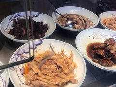 -佬街佬味(行知路店)