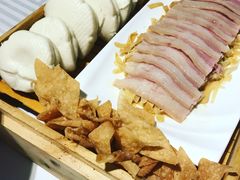 -湖庭壹品鸭王·传统北京烤鸭·别墅私房菜·庭院宵夜(江宁店)