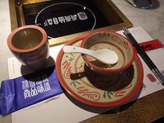 -尚尚仙·酸汤猪手·猪肚鸡火锅(华联万柳购物中心店)