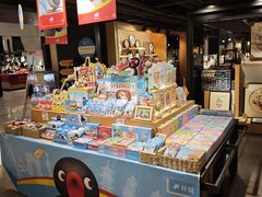-猫的天空之城概念书店(苏州诚品店)