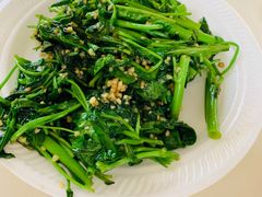 -纽顿熟食中心