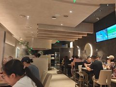 -左庭右院鲜牛肉火锅(金山万达店)