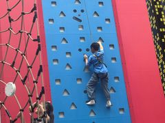 -蒙特利亲子乐园