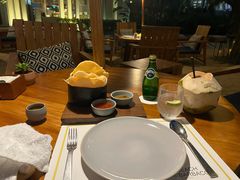-三亚艾迪逊酒店·海滩烧烤 BARBACOA·现场乐队·浪漫晚餐·烧烤海鲜