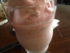 蓝莓酸奶丝慕雪-MEET COFFEE婉约咖啡(宝善公寓店)