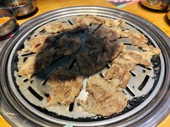 -老炉家木炭烤肉(长江国际店)