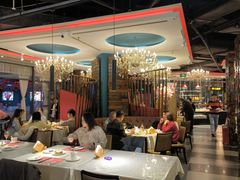 -四海一家自助餐(益田假日广场店)