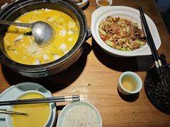 -九锅一堂酸菜鱼(万达广场店)