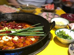 -周幺妹重庆老火锅(银泰城总店)