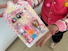 -美酷口腔牙齿矫正(江桥万达店)