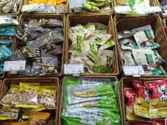 -来伊份(香积寺路店)