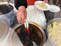 -吕家米皮