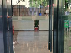 -宜尚酒店(长沙五一广场火车站地铁站店)