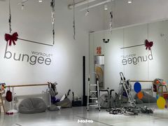 -Jumphai室内蹦极运动