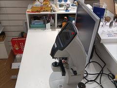 -EYEcare眼镜店(南京东路店)