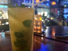 -MARU玛露音乐餐厅(大学路店)