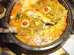 -吞鱼兽麻辣烤鱼(万达店)