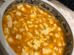 蟹粉豆腐-老上海弄堂菜馆(恒基名人购物中心店)