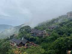 -三亚亚龙湾人间天堂鸟巢度假村