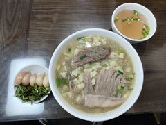 -一间楼牛羊肉泡馍馆(东一路店)